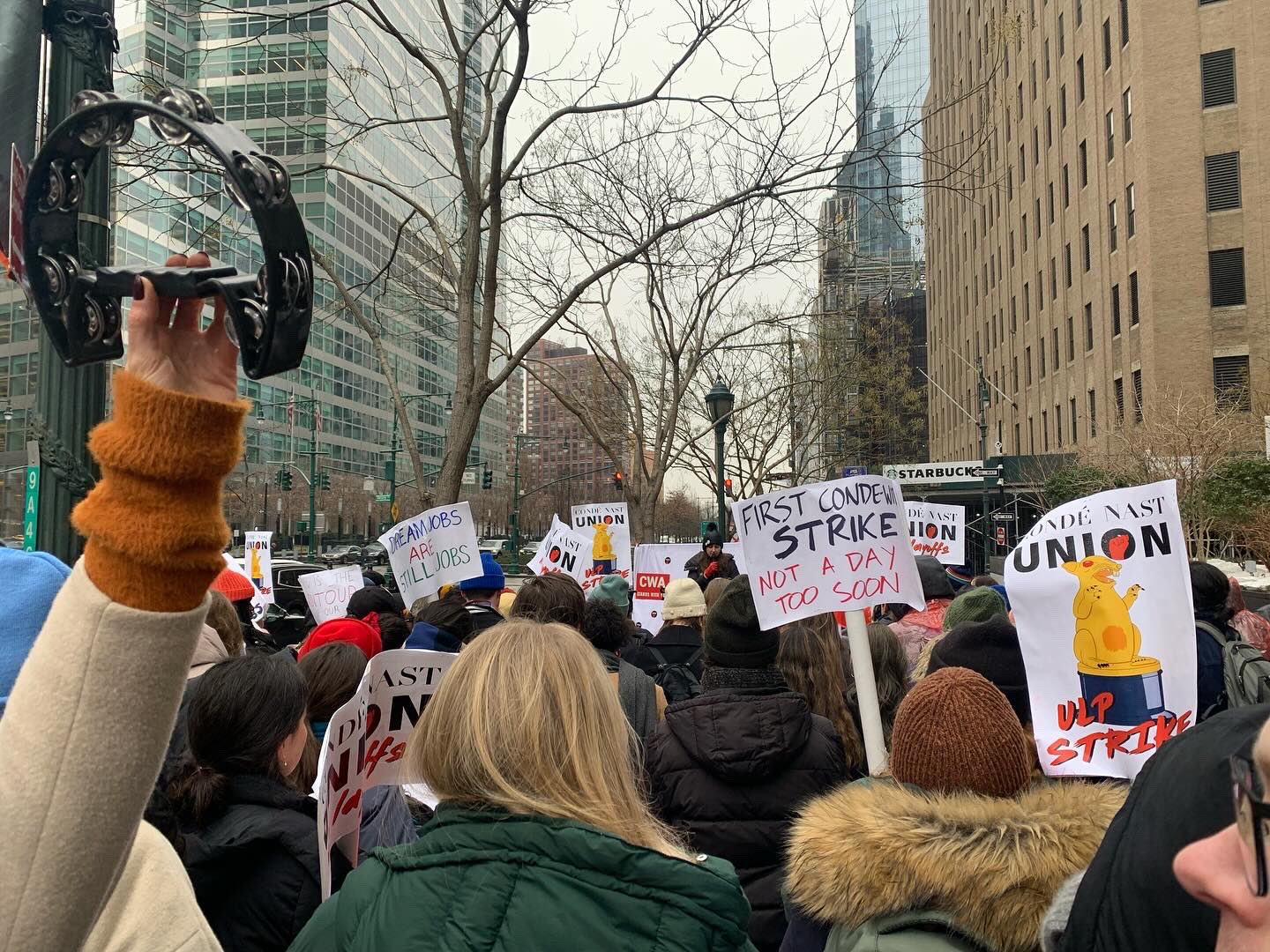 Працівники видавництва Condé Nast, що випускає журнали Vogue, Vanity Fair і GQ, оголосили страйк