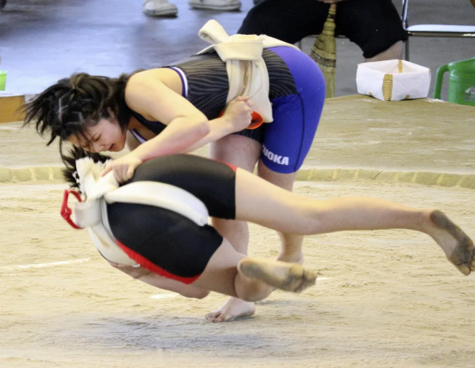 У Японії проведуть новий жіночий турнір із сумо