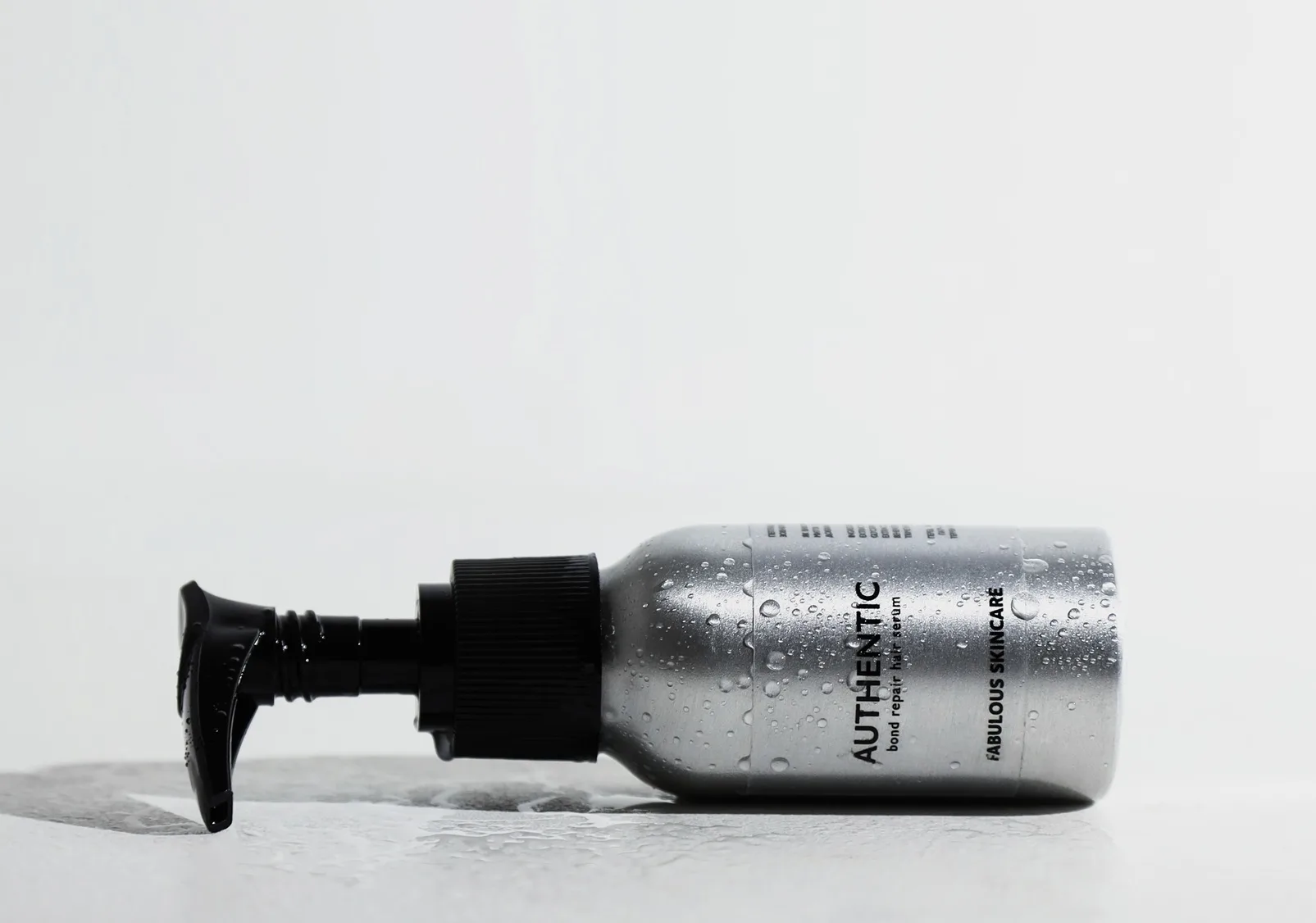 Вибір місяця. Сироватка з пептидами для пошкодженого волосся Authentic від українського бренда Fabulous Skincare