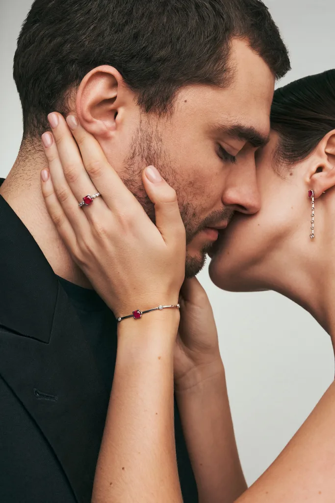 RUBY: Ювелірний дім SOVA презентував колекцію з рубінами