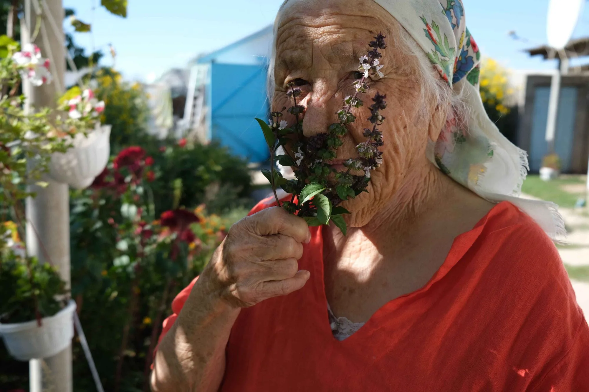 У Києві відкрили виставку «Ломикамінь. Жіночий спротив у Криму»