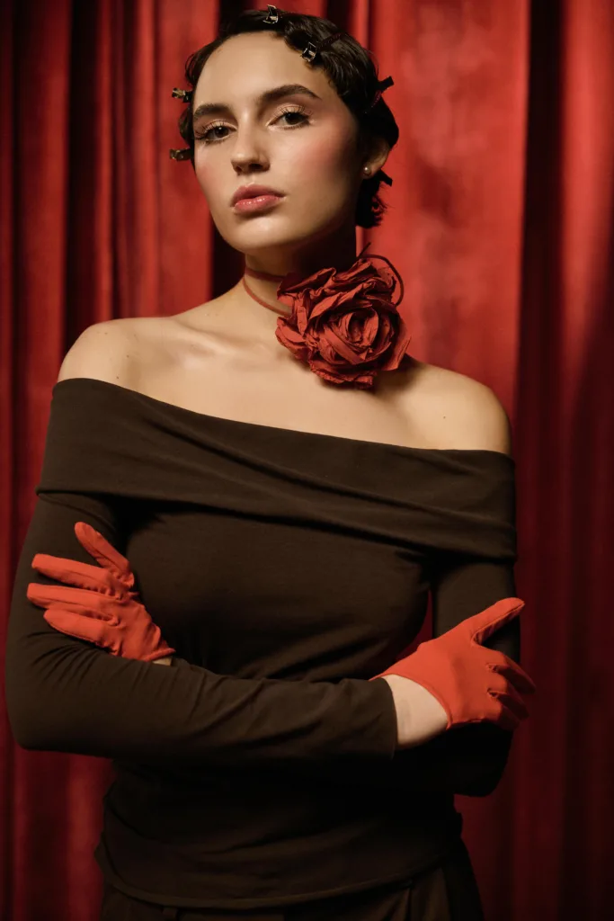 Бренд byMe представив колекцію-оду Лесю Курбасу та його театру «Березіль»