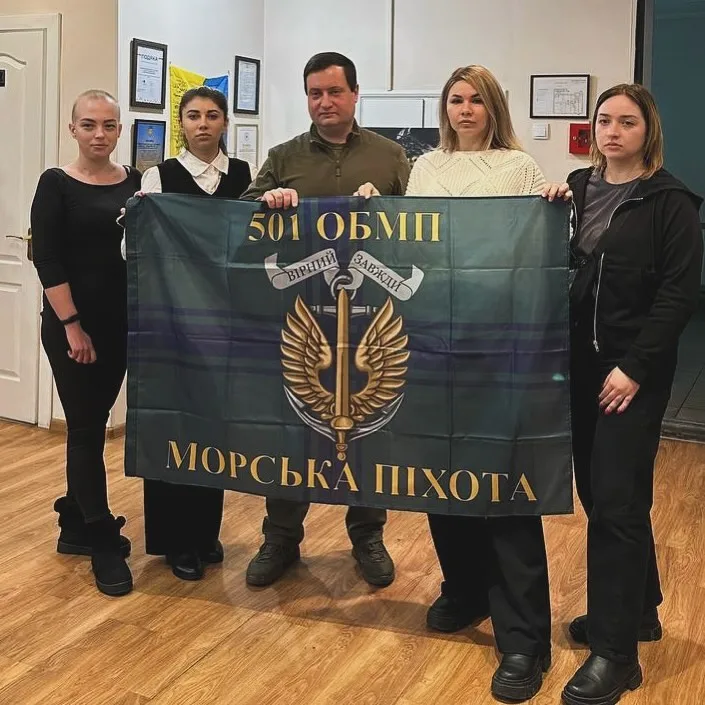 Подвійна боротьба. Як жінка з онкологією відстоює звільнення чоловіка з полону