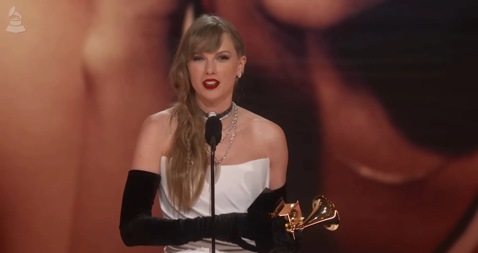 Рекордсменка Тейлор Свіфт, Кайлі Міноуг та Біллі Айліш. Оголошені лауреатки музичної премії «Греммі-2024»