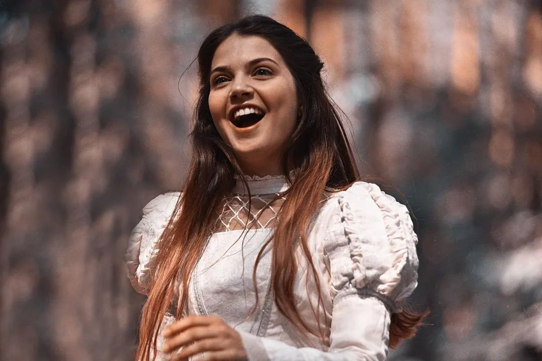 Українська акторка Єлизавета Цілик розповіла про свій досвід знімань у серіалі «Один день» для Netflix