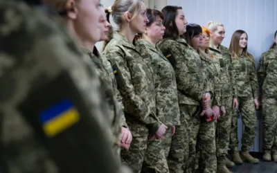 За власним бажанням: Верховна Рада ухвалила закон про базову загальновійськову підготовку та взяття на облік жінок