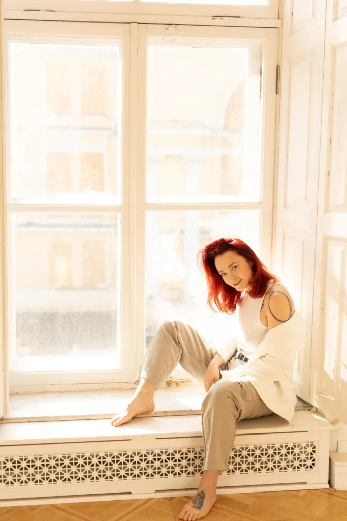 «Я втомилася від того, як жінок виснажує та заганяє в кут вигадана необхідність бути ідеальною». Ольга Музикант про створення Fabulous Skincare та стосунки зі шкірою