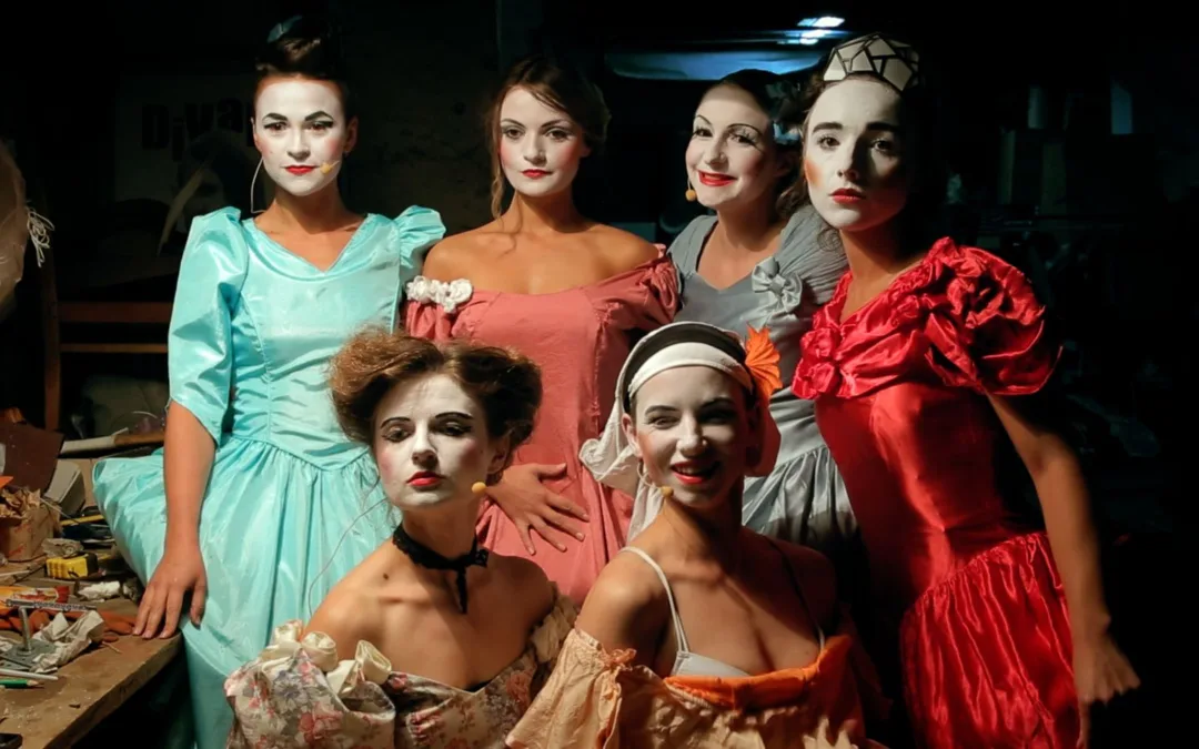 На Takflix вийшов документальний мюзикл «Рози. Фільм-кабаре» про Dakh Daughters Band