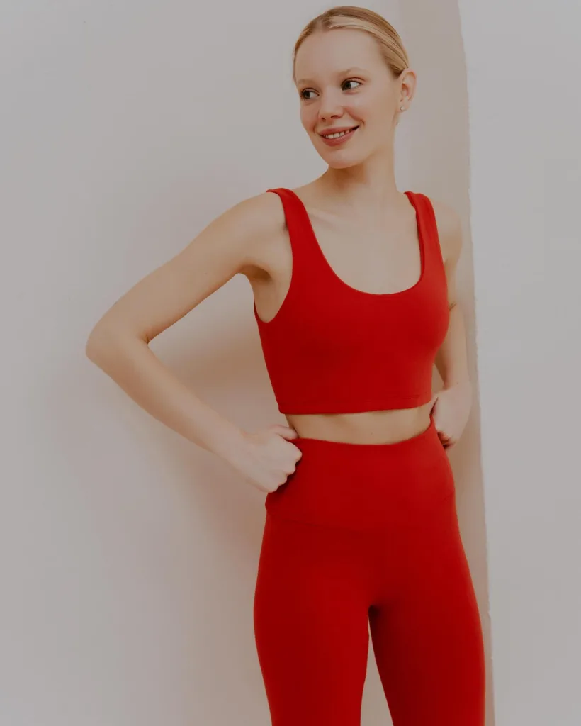 8 українських спортивних брендів, які роблять одяг для йоги