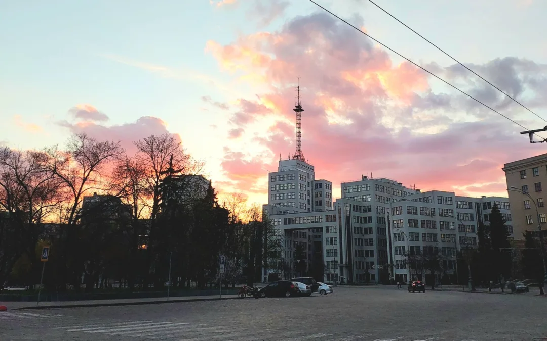 У місті літають КАБи і метелики