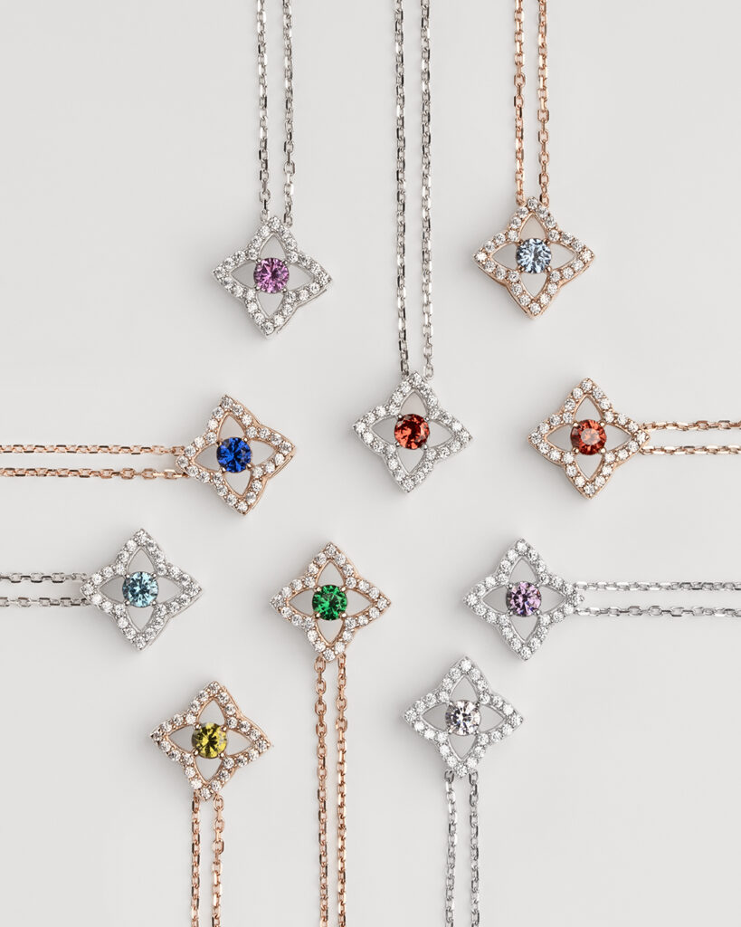 Мамо, ці квіти для тебе. Бренд LOVE YOU презентував до Дня матері квіткову капсулу прикрас