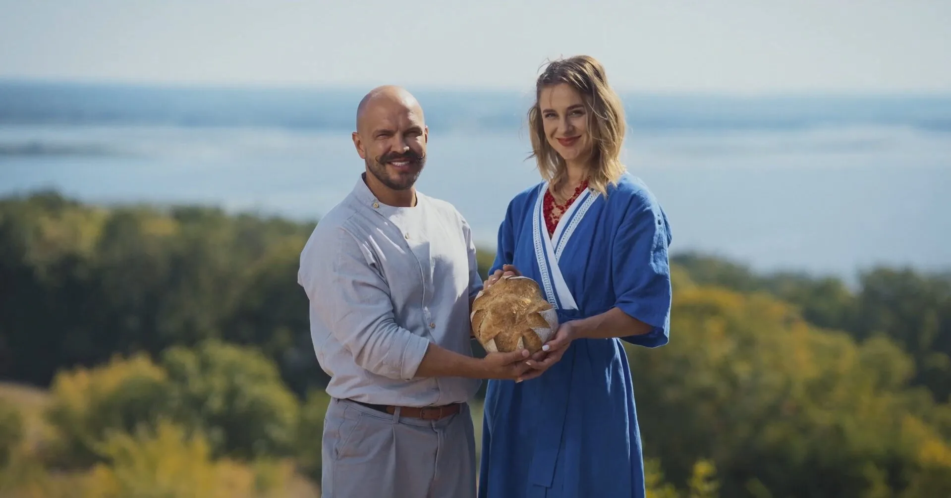 Вийшов тизер-трейлер документального фільму «Тісто» з Володимиром Ярославським та Ольгою Мартиновською