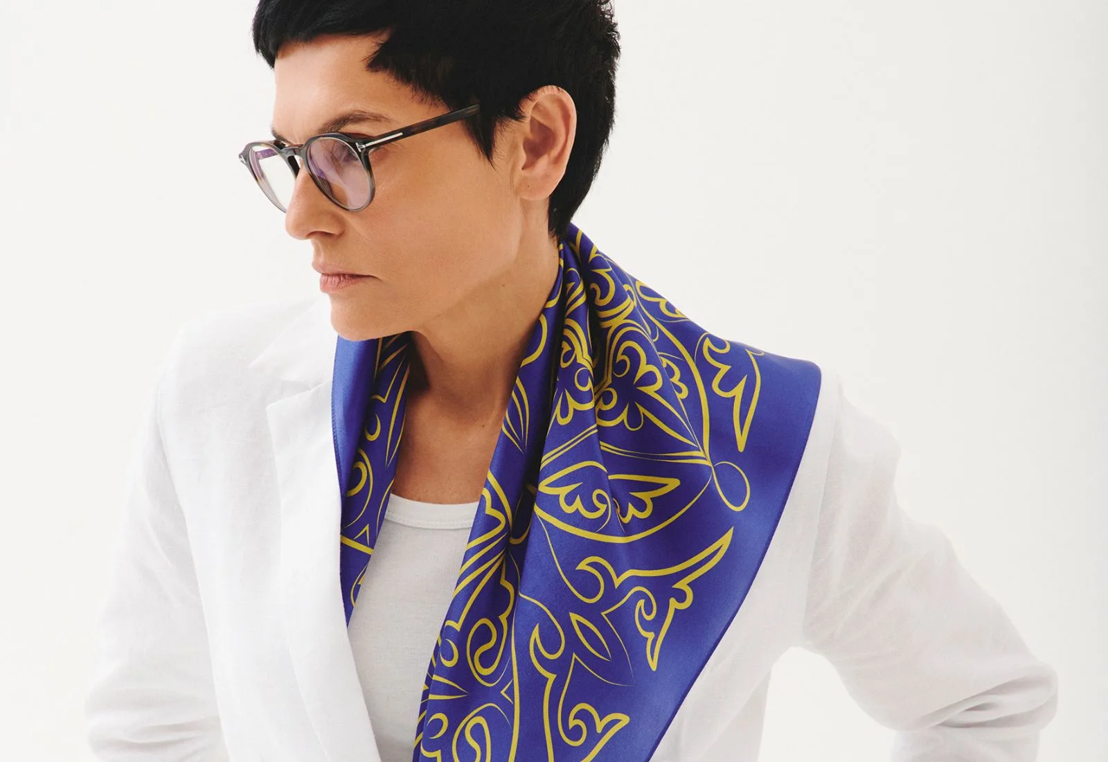 Бренд OLIZ створив колекцію шовкових хусток, присвячену Софійському собору та Київській Оранті