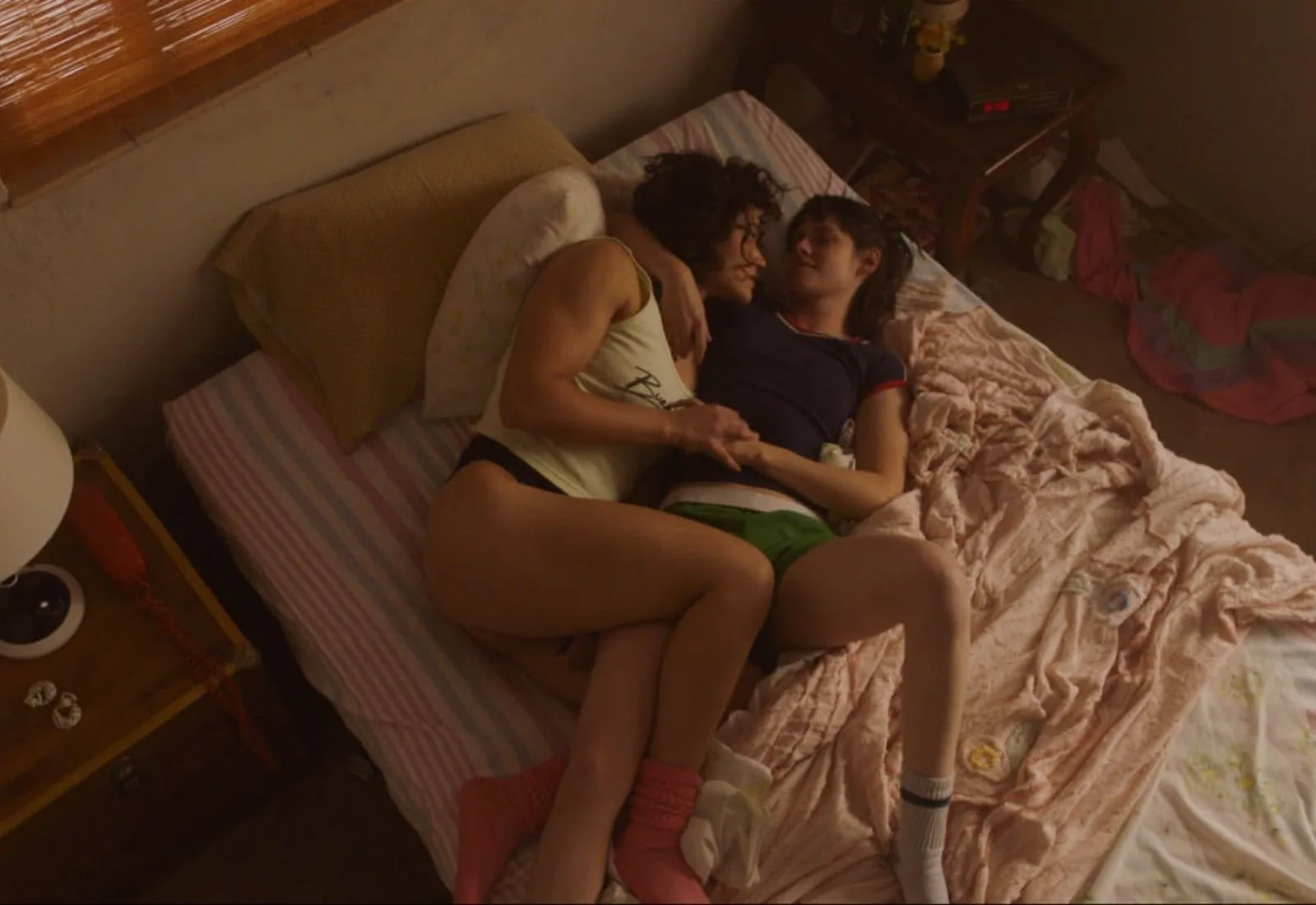 «Любов, брехня та кровопролиття»: Історія кохання й одержимості, що шокує