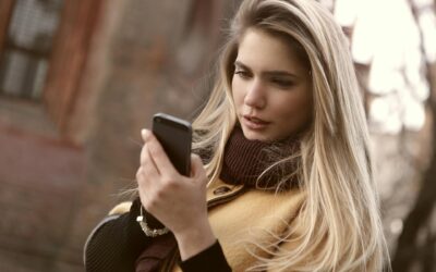 У Польщі запустили чат-ботку Вікторію для допомоги жінкам, постраждалим від насильства