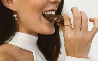 home amp 5 Майже 200 батончиків Snickers. Організм жінки під час вагітності потребує близько 50 тисяч калорій — дослідження