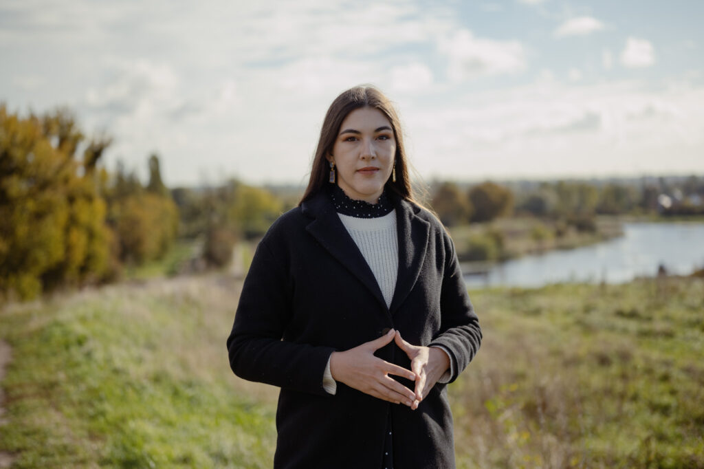 Романтичне фентезі й любовні лінії у фантастичній літературі: Всі пригоди та увага багатолітніх надприродних вродливців дістаються нам