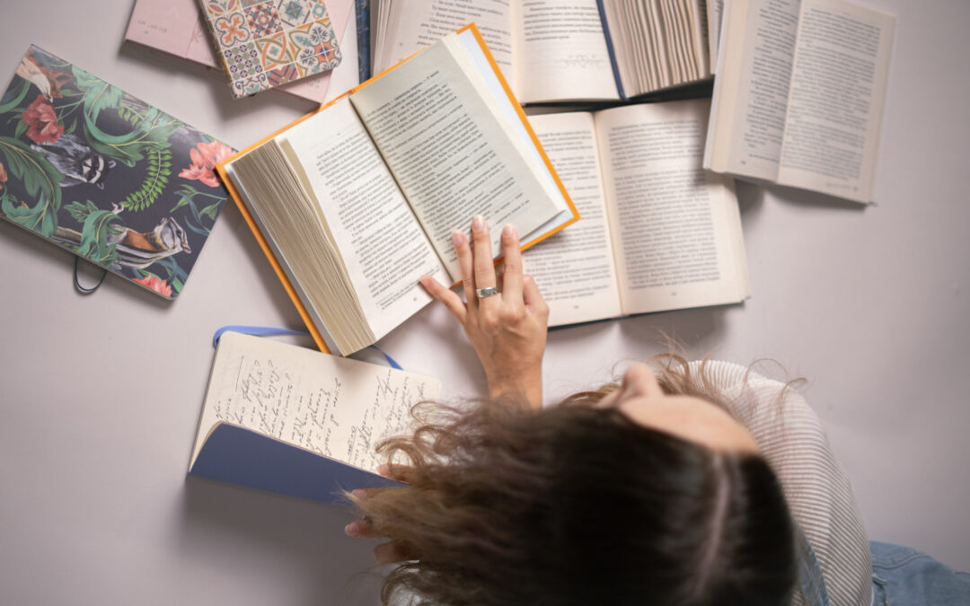 Романтичне фентезі й любовні лінії у фантастичній літературі: Всі пригоди та увага багатолітніх надприродних вродливців дістаються нам