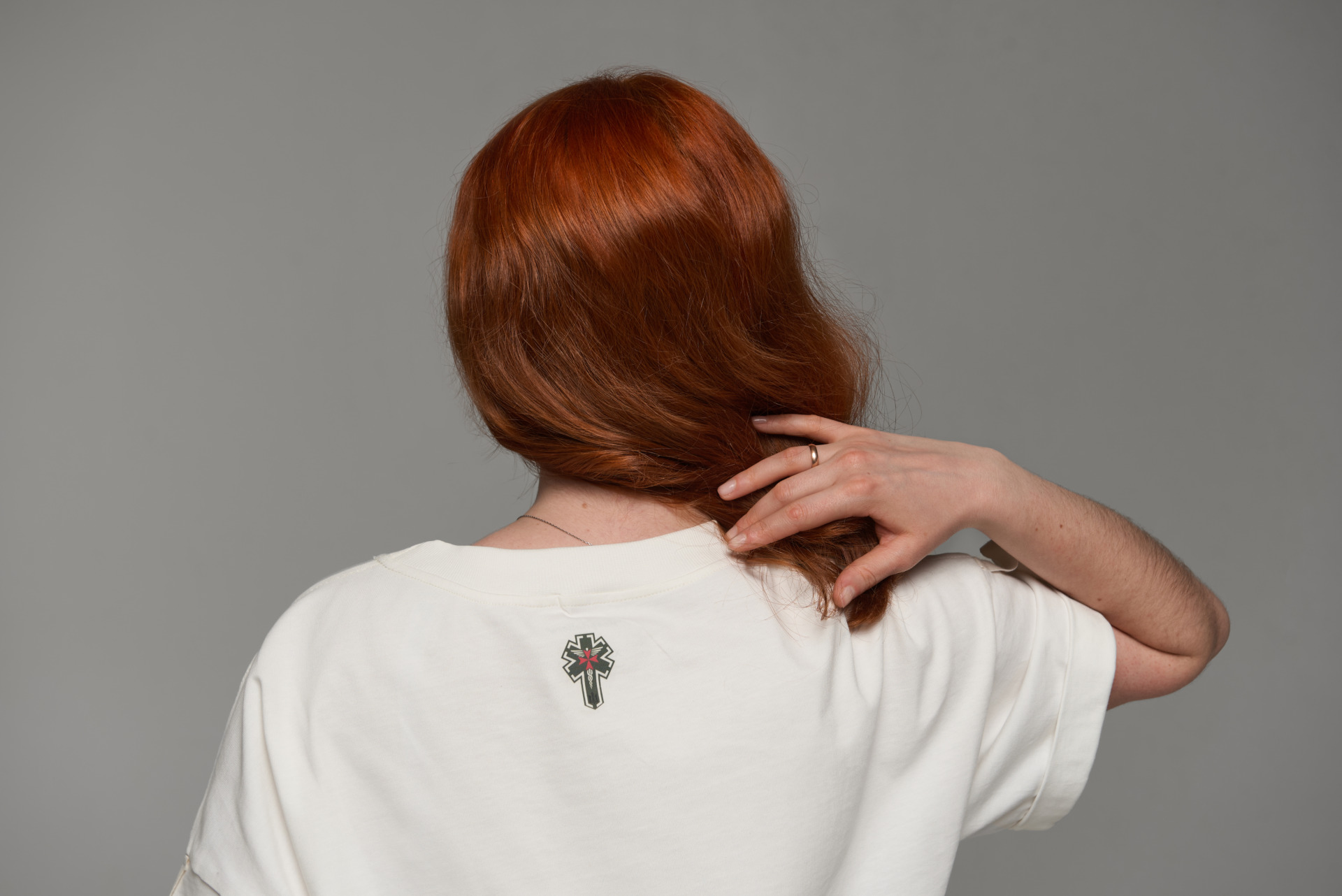 Бренд Lúna та «Госпітальєри» випустили благодійну футболку, щоб зібрати мільйон гривень для медичного батальйону