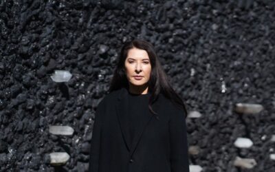 home amp 20 Сім хвилин колективної тиші: Марина Абрамович представила новий перформанс на фестивалі Ґластонбері