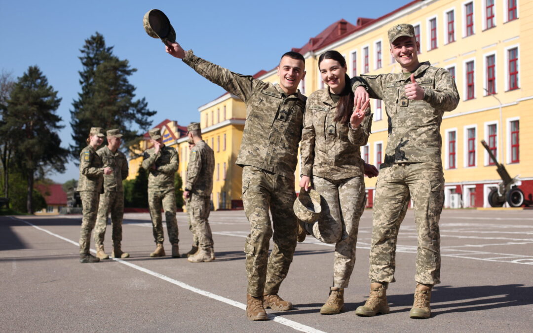 У Національній академії сухопутних військ розповіли, які бойові спеціалізації обирають жінки