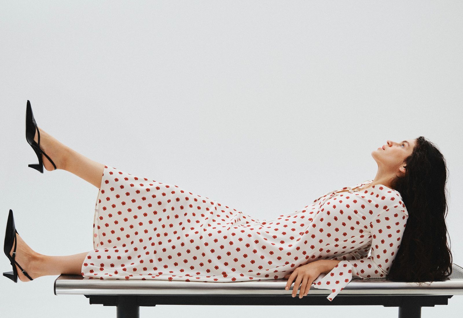 Бренд JUL та етнографічний візуальний щоденник Ukrainian Folks випустили колекцію «Червона Рута 3.0»