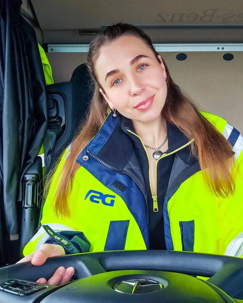 «Далекобійник — професія, що не має статі». Як українки працюють водійками вантажівок і де жінки можуть опанувати цей фах