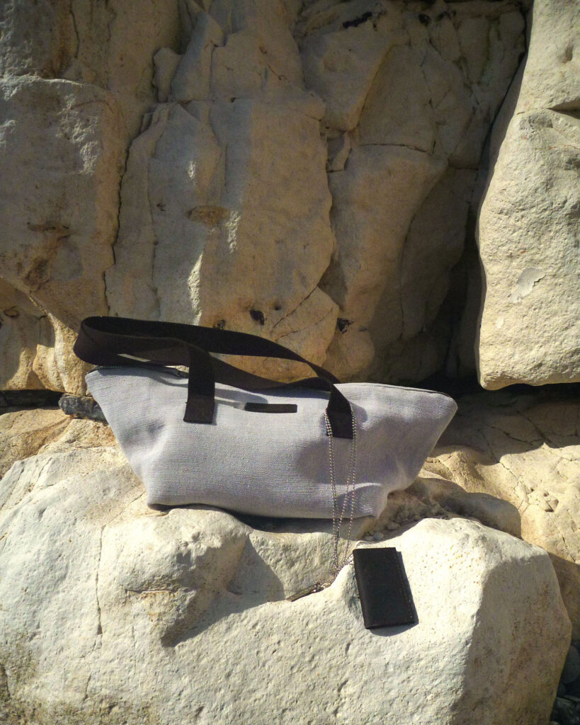 Бренди JUL і TRIP:TYCH вперше випустили спільну колекцію, присвятивши її подорожам