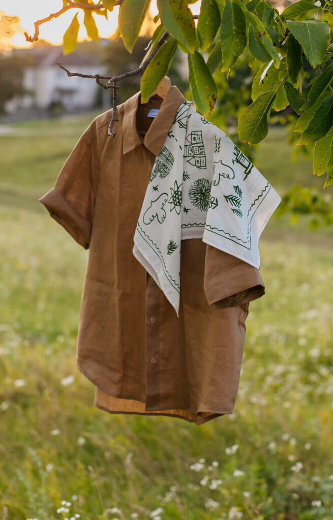 Бренд S-cape вперше випустив бандану, присвятивши її письменниці та мандрівниці Софії Яблонській