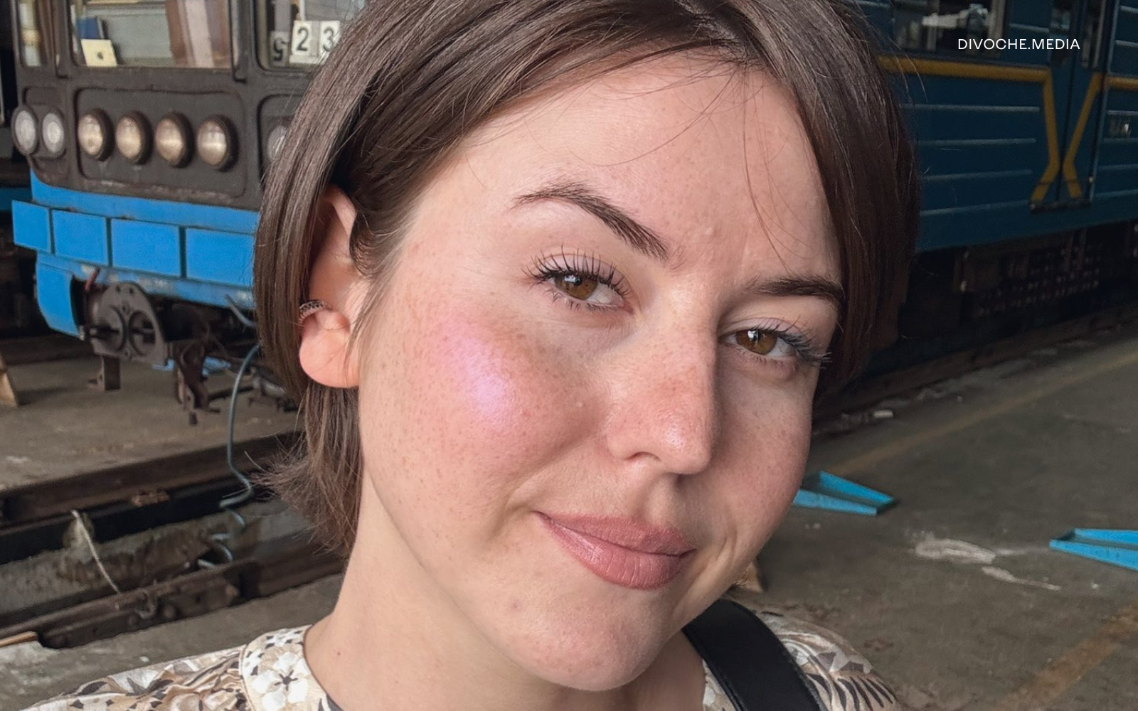 «Жінка не здатна залізти в кабіну». Кандидатка на посаду машиністки розповіла, як намагалась влаштуватися у метро