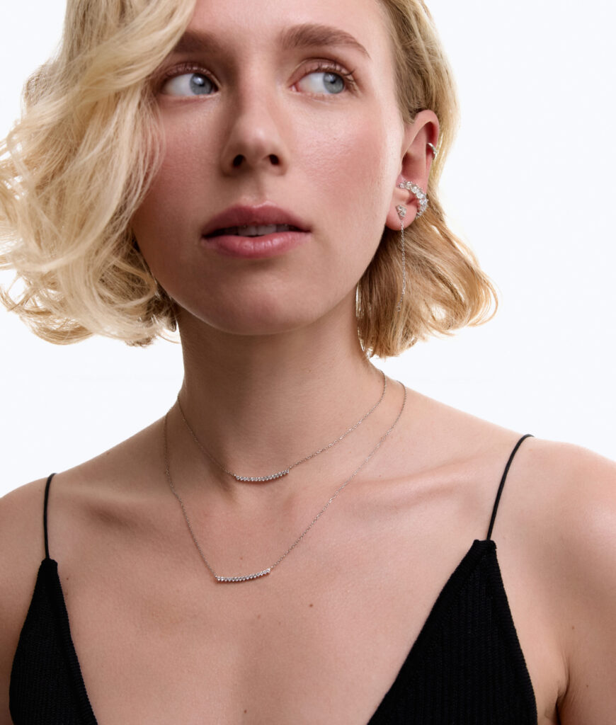 Натхнення жінками, що рухають життя. Українські бренди Only Good та ZARINA презентували спільну колекцію прикрас