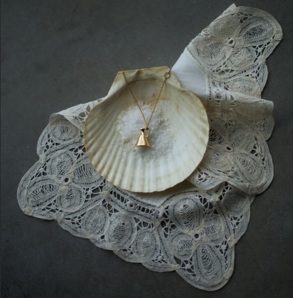 Бренд Courabié випустив колекцію, присвячену жіночій силі та культурі кримських татар