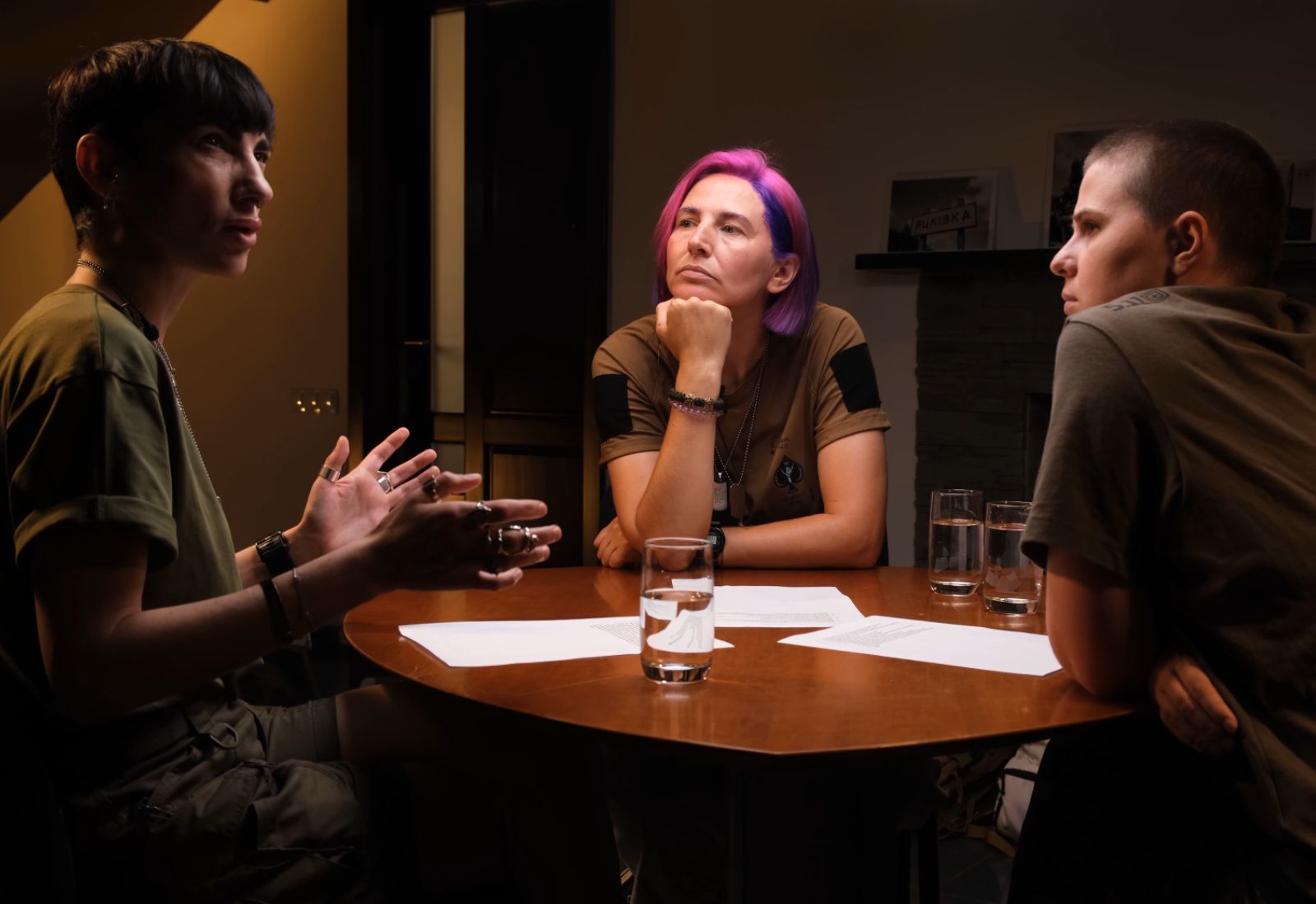 «Без жінок ми програємо війну». Вийшов новий подкаст «Характеру», героїнями якого стали штурмовичка, медикиня та молодша сержантка ЗСУ