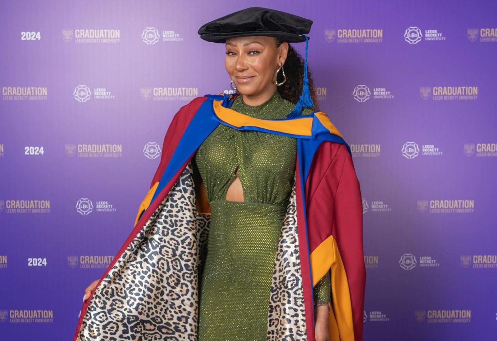 Ексучасниця Spice Girls здобула докторський ступінь Лідського університету Бекета за боротьбу проти домашнього насильства