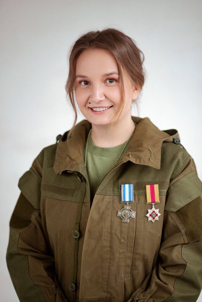 «Сила сестринства». Рух Veteranka до свого 6-річчя проведе збір на 6 мільйонів гривень