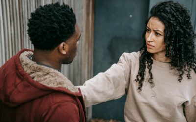 Дослідження ВООЗ: Майже чверть дівчат-підліток зазнали фізичного або сексуального насильства у стосунках