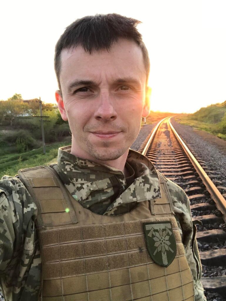 «Із Закарпатським морем нас познайомило сміття»: Історія Олени Жук, яка прибирає Карпати і займається екопросвітою