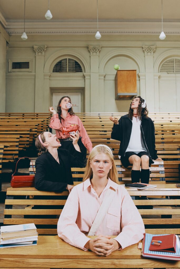 Бренд diadia створив осінній дроп «Новий семестр», щоб підтримати жінок у боротьбі з повсякденними викликами