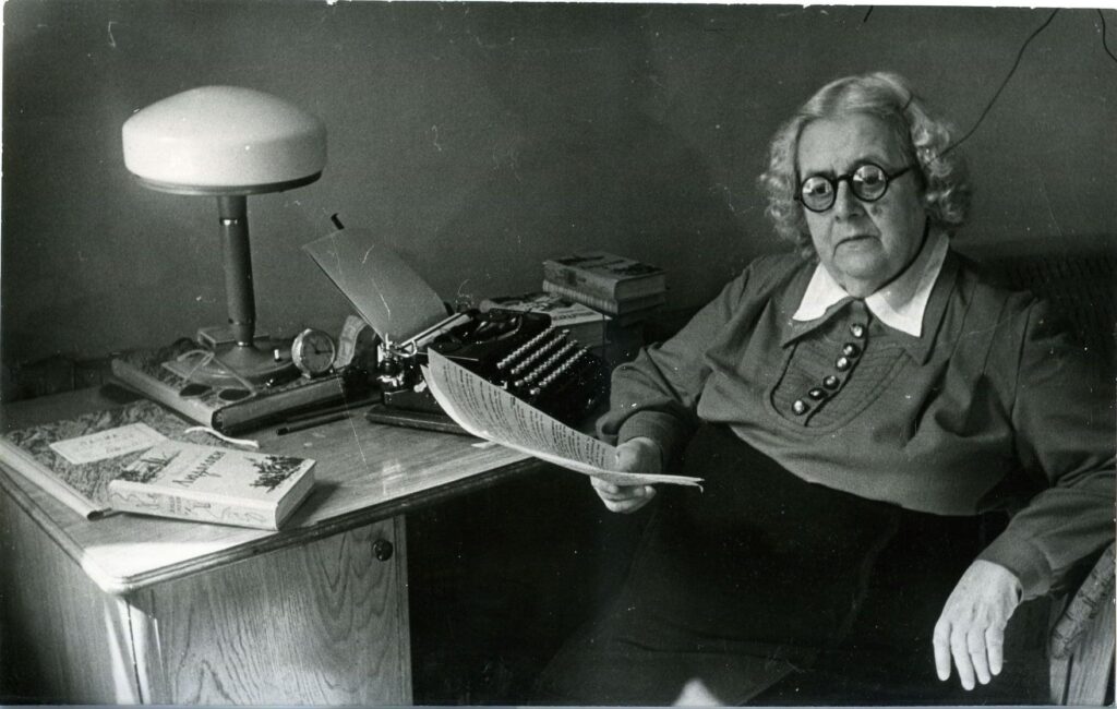 «Ніхто ані на товщину волосинки не вірив, що вона написала роман»: репресована Зінаїда Тулуб і «Людолови»