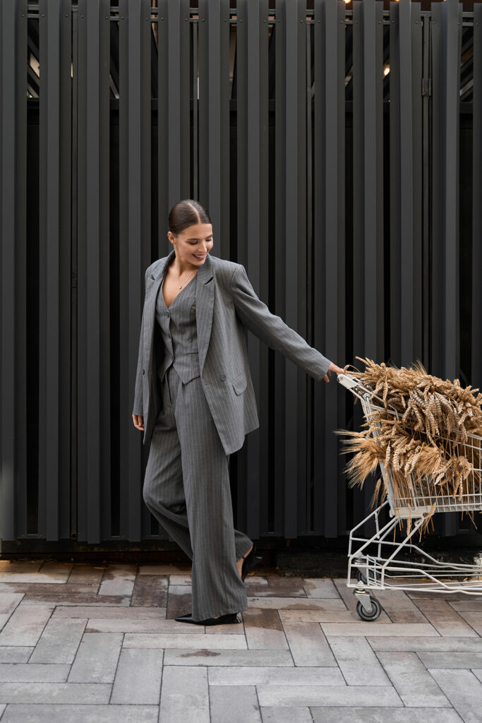 Поєднання сучасних трендів із традиційними елементами. Український бренд Wear Me представив колекцію-оберіг «Рідна»