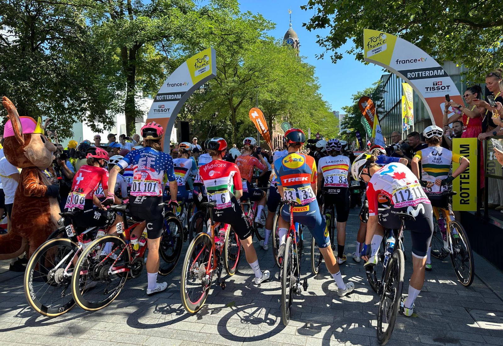 У Нідерландах стартували жіночі велоперегони Tour de France Femmes