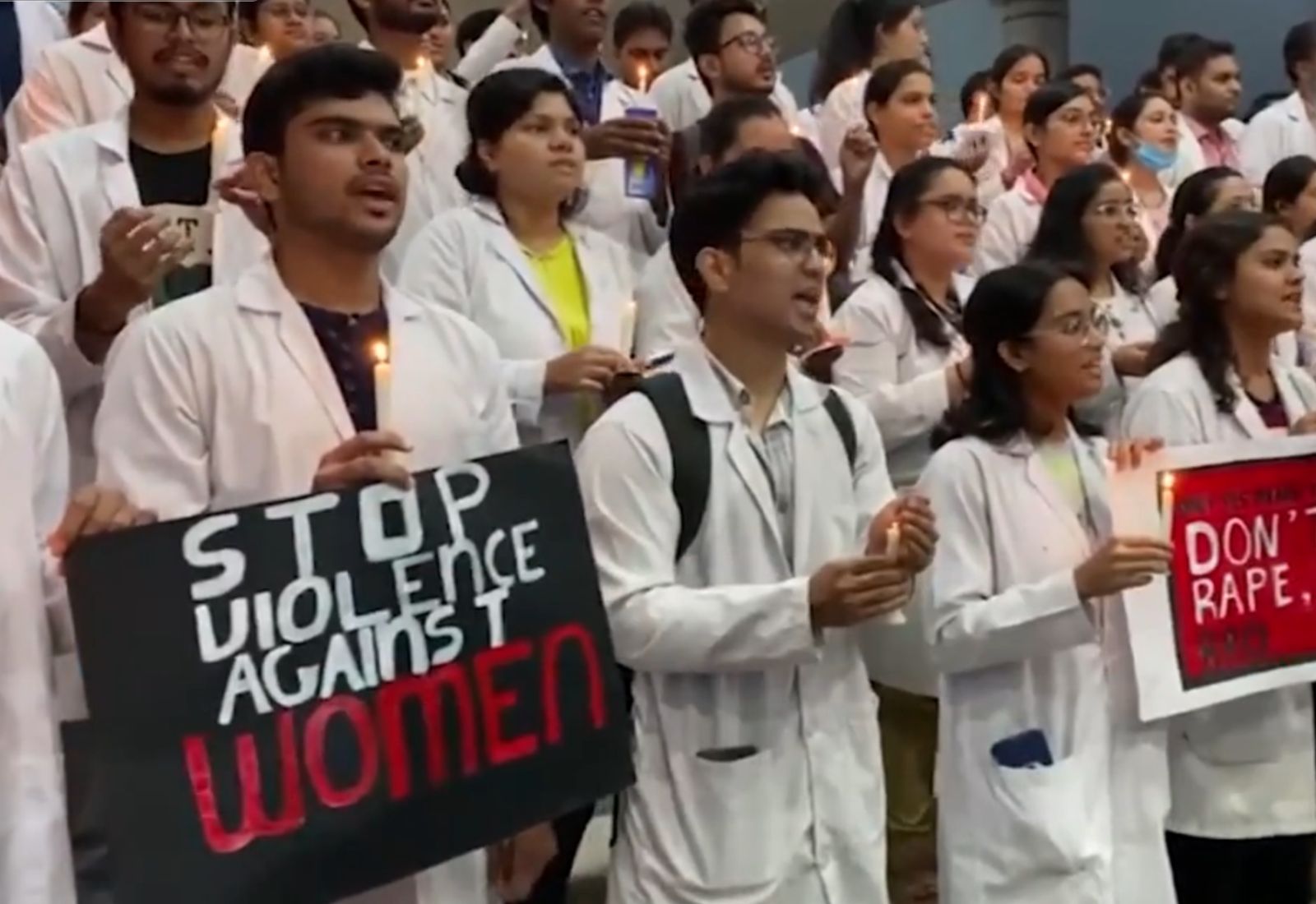 В Індії зґвалтували та вбили лікарку-стажерку, тисячі лікарів оголосили страйк: про що йдеться