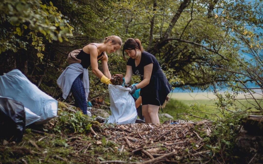 Всі статті 20 «Із Закарпатським морем нас познайомило сміття»: Історія Олени Жук, яка прибирає Карпати і займається екопросвітою