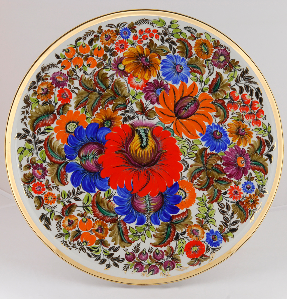 У Києві відбудеться масштабна виставка «Біла магія. Порцеляна»: понад 450 унікальних виробів