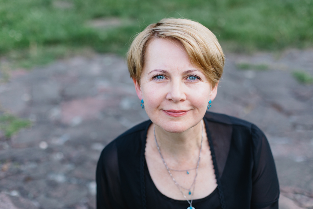 «‎Найбільше сумую за довгими прогулянками з собаками в лісі. Зараз ліси навколо заміновані». Історія зооволонтерки Наталії Тітомир