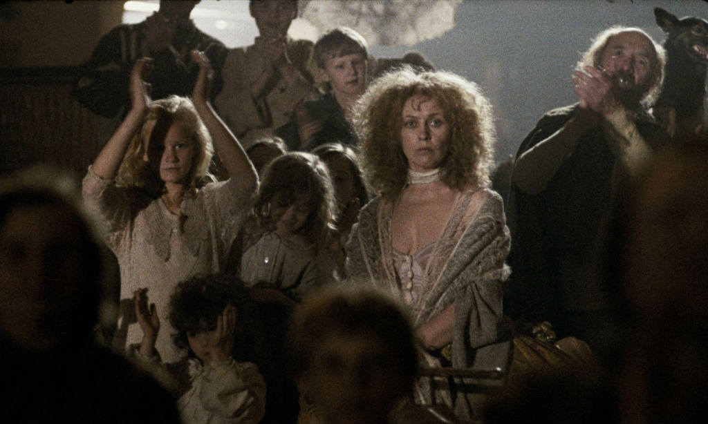 Київський тиждень критики представив перші цьогорічні програми: українське ретро «Химерний час» і міжнародна ретроспектива «Дивніше за рай»