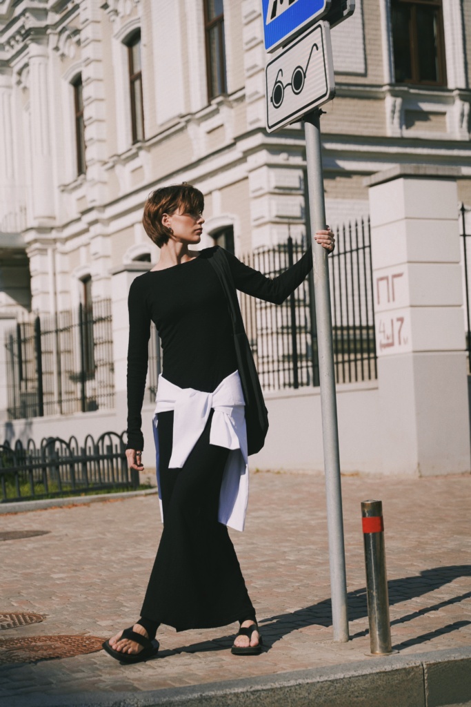 Пошук ідентичності: бренд FLOW презентував свою першу колекцію