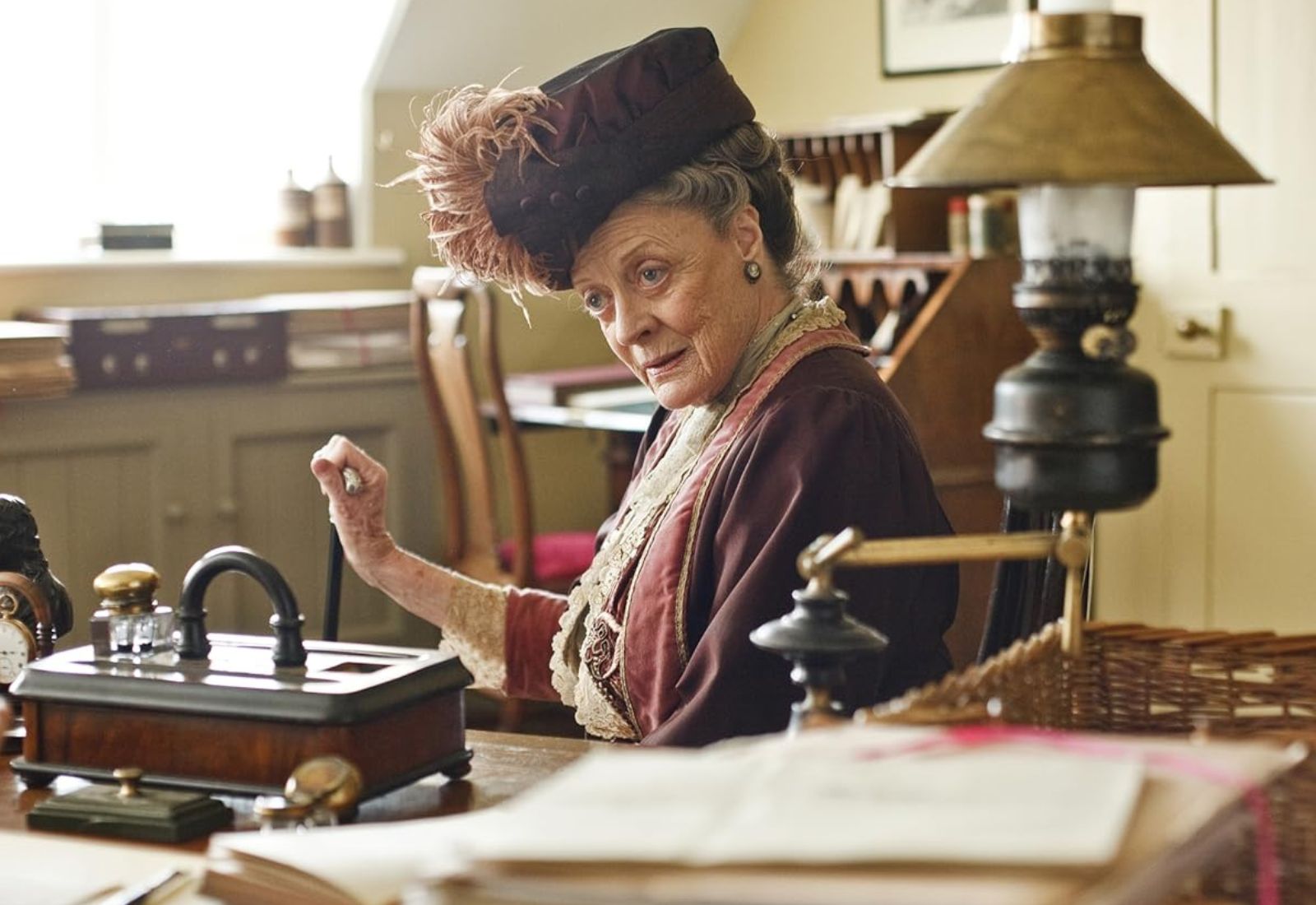 Померла культова акторка Меґґі Сміт