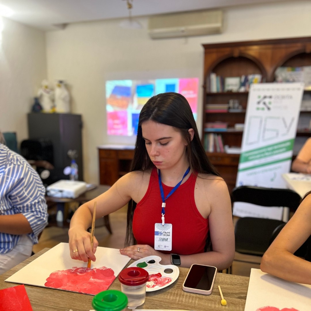 «(Не) сильна жінка»: Як освітня громадська організація допомагає жінкам підтримувати психічне здоров’я