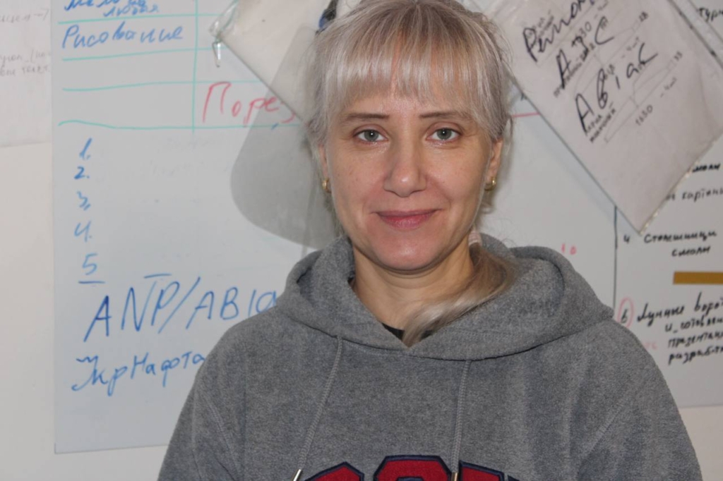 «Ми не тільки на кухні вміємо працювати»: Як миколаївська підприємиця допомагає жінкам опанувати програмне керування верстатами